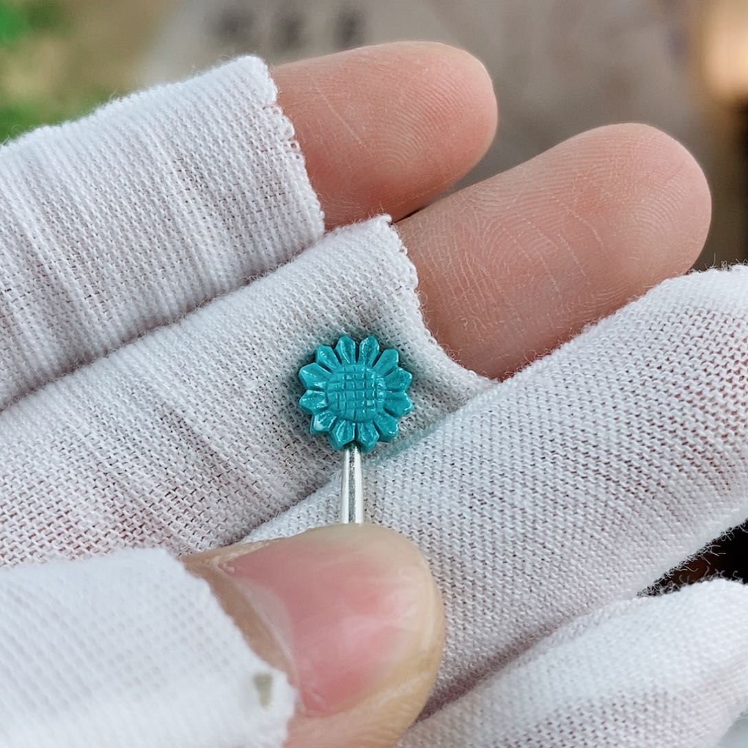 未镶嵌绿松石珠宝奇石