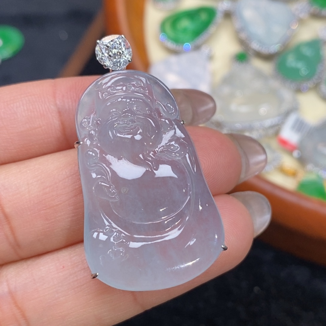 翡翠吊坠(赠链)18K金镶嵌五**姨