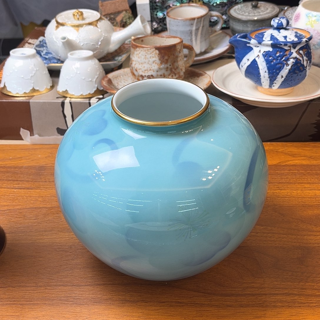 盖碗在家待一晚的时候突然想起以前