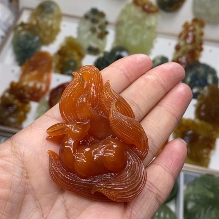 【闪购商品】未镶嵌蛇纹石玉颈饰李*