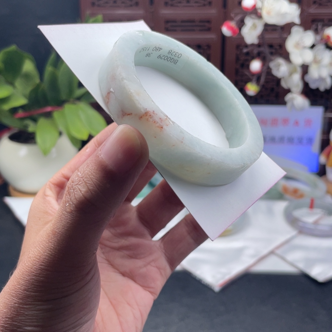 定制翡翠未镶嵌翡翠手镯定制