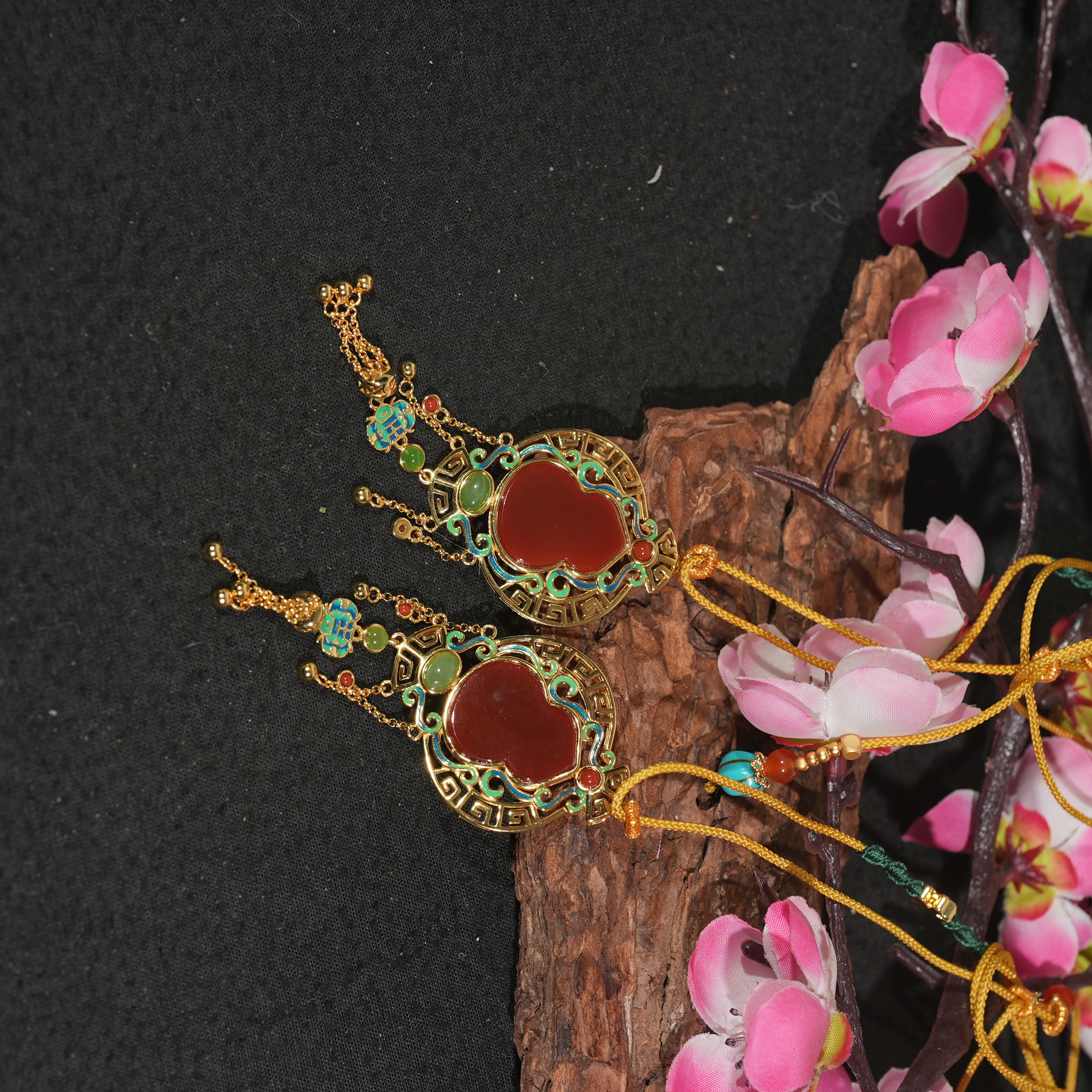 11.28香港王老板-玛瑙吊坠多样性发一9q15