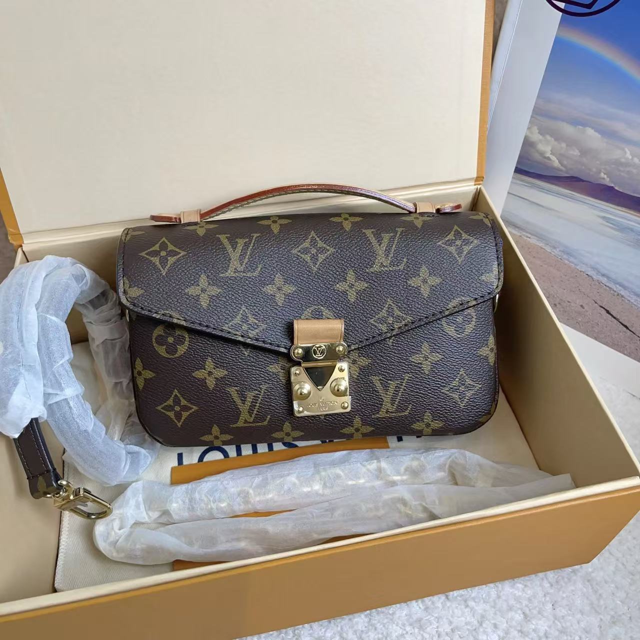 99新 LouisVuitton/路易威登 老花邮差包/62333916/12期/代卖服务