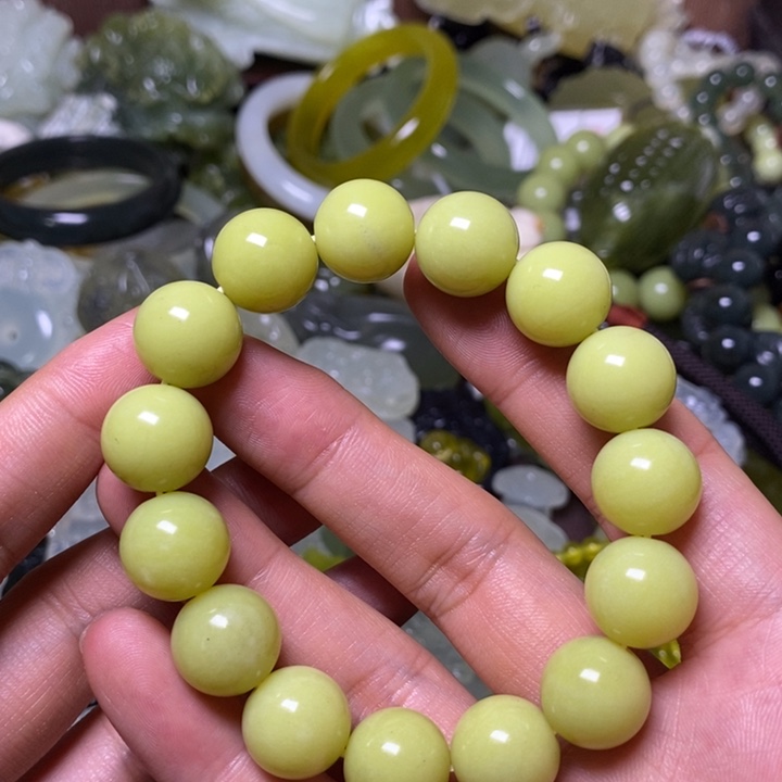 岫玉未镶嵌岫玉颈饰