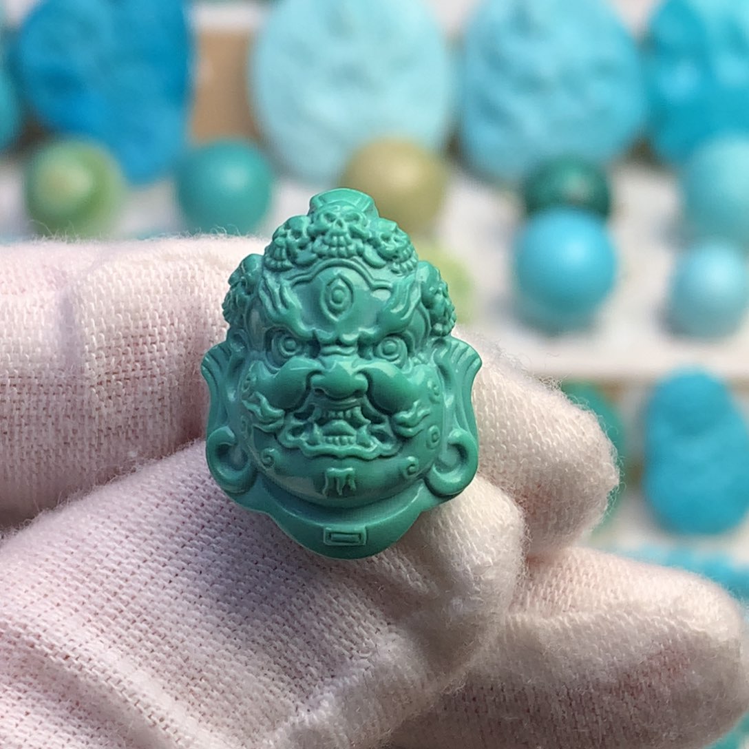未镶嵌绿松石珠宝奇石