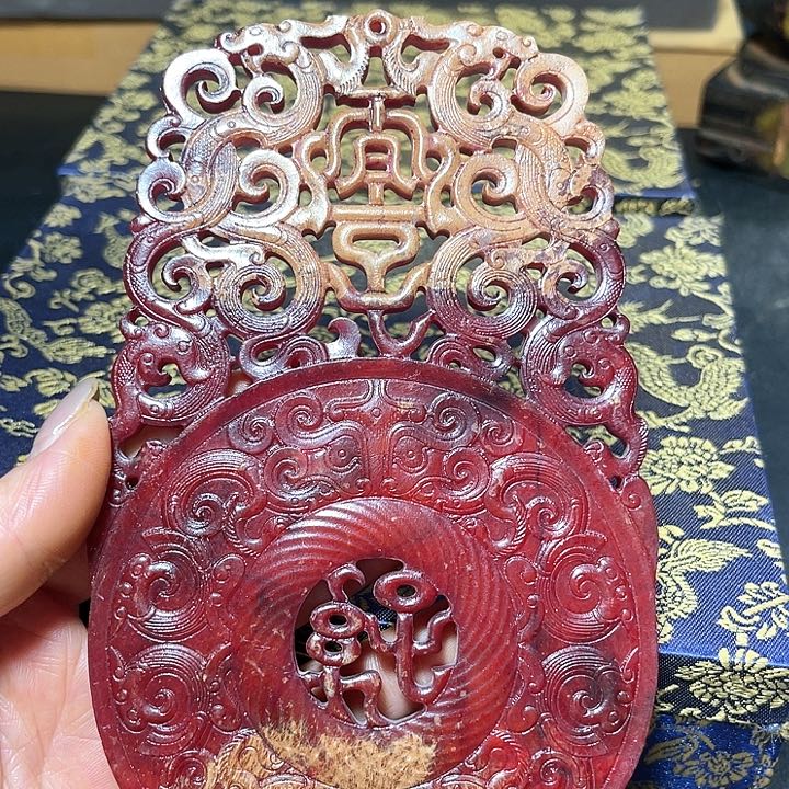 底槽青一物一个图发货，支持七天无理由。