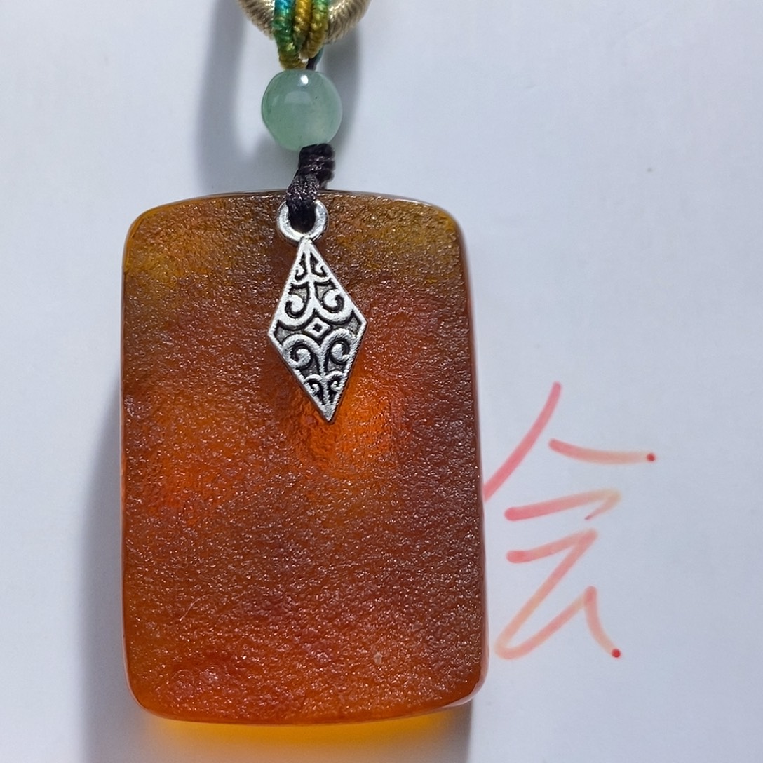 定制琥珀未镶嵌蜜蜡吊坠