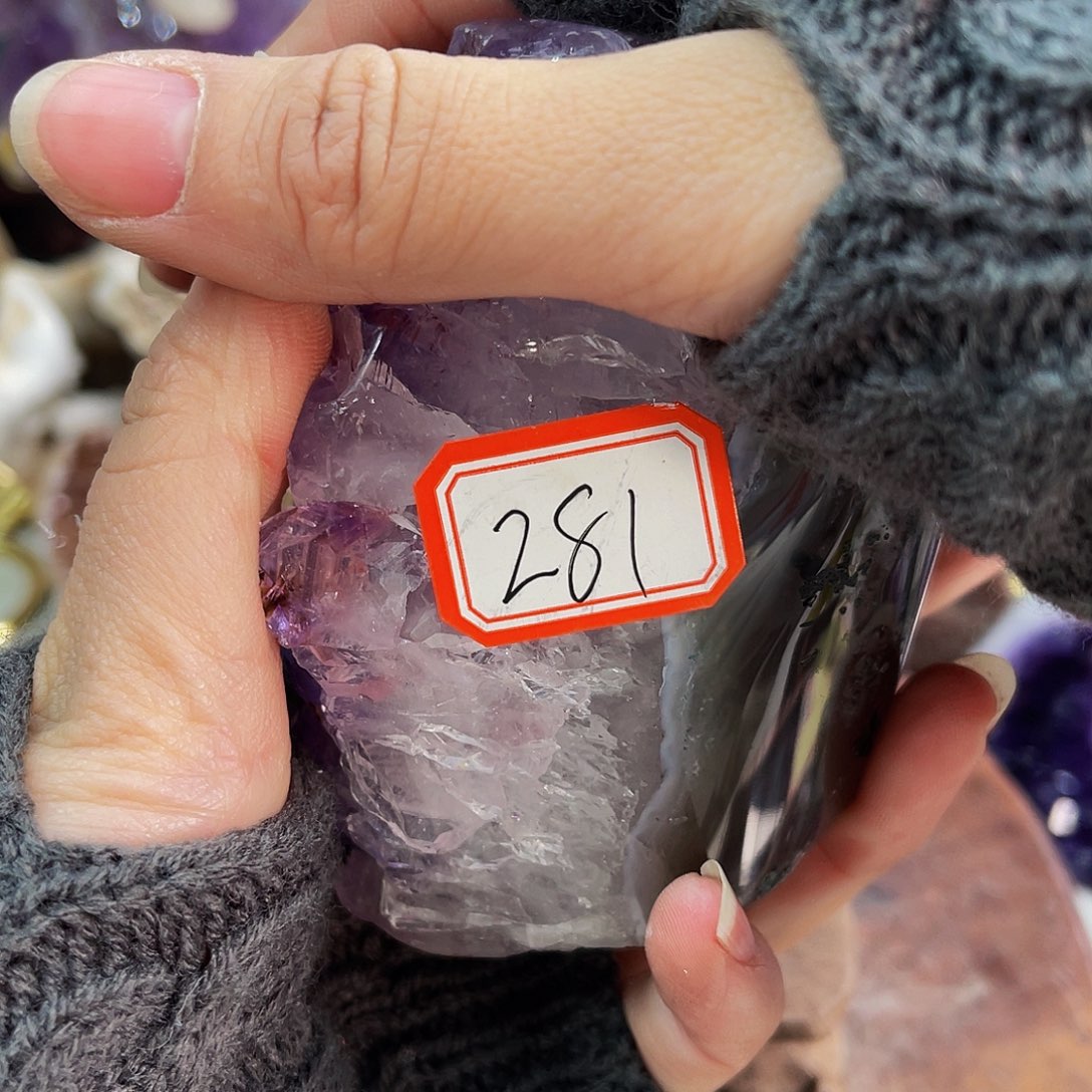 水晶随形摆件未镶嵌