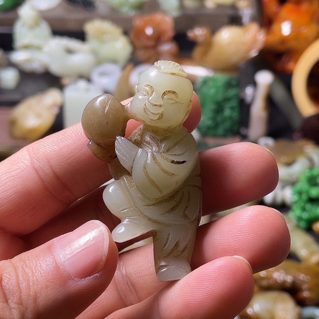 1***8和田玉（糖玉）未镶嵌颈饰