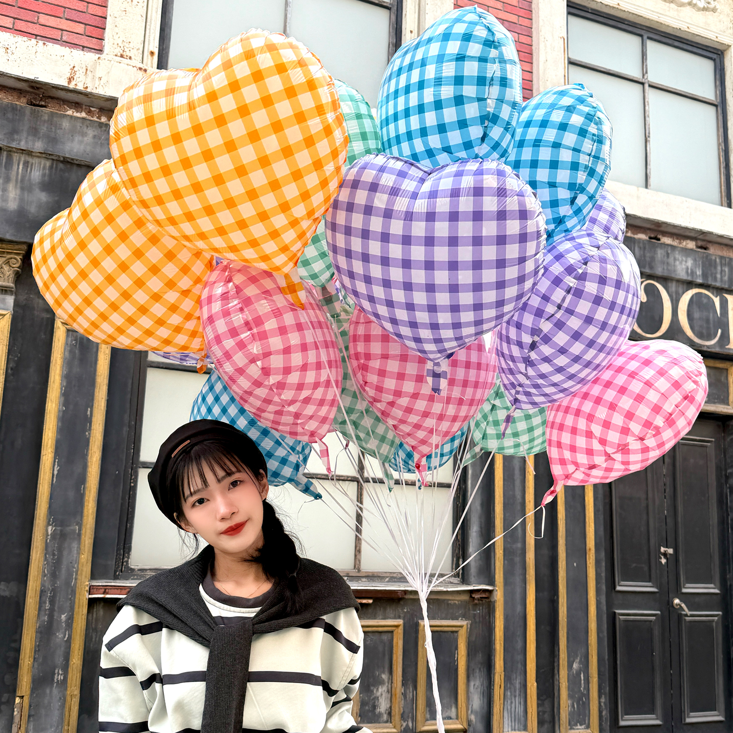 ins粉色网红爱心彩色气球生日写真户外野餐拍照道具活动地推