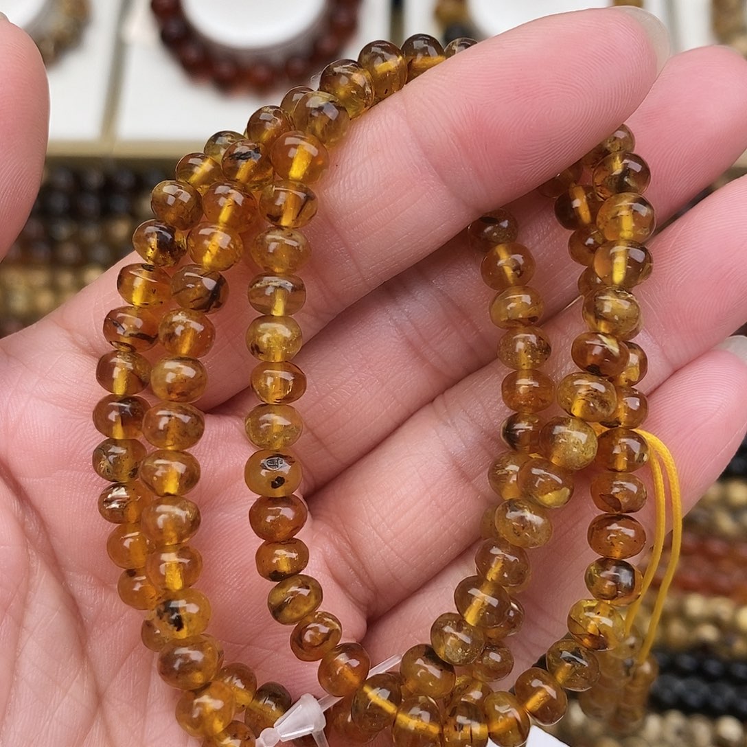 琥珀未镶嵌裸石琥珀5