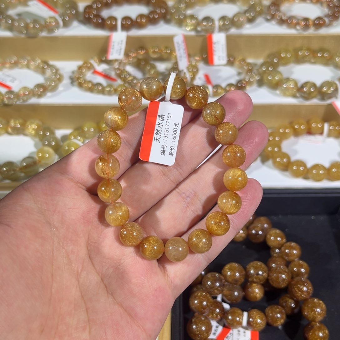 未镶嵌手链水晶晶莹剔透