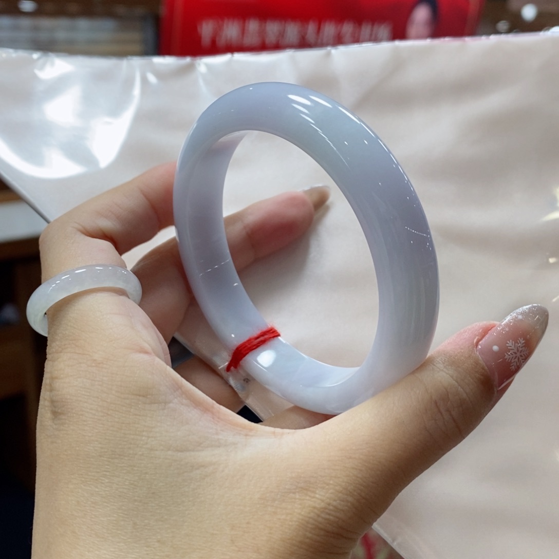 未镶嵌手镯翡翠翡翠