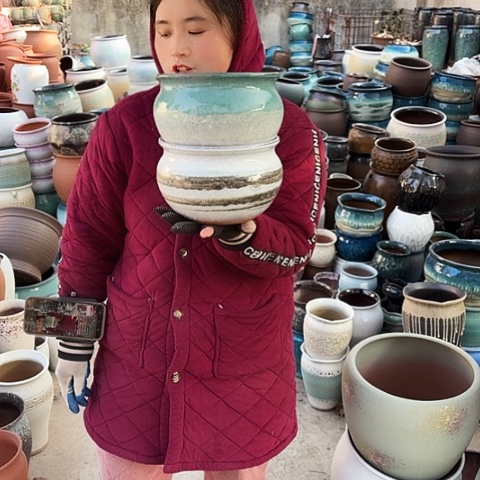 口19高13瑕疵盆子 