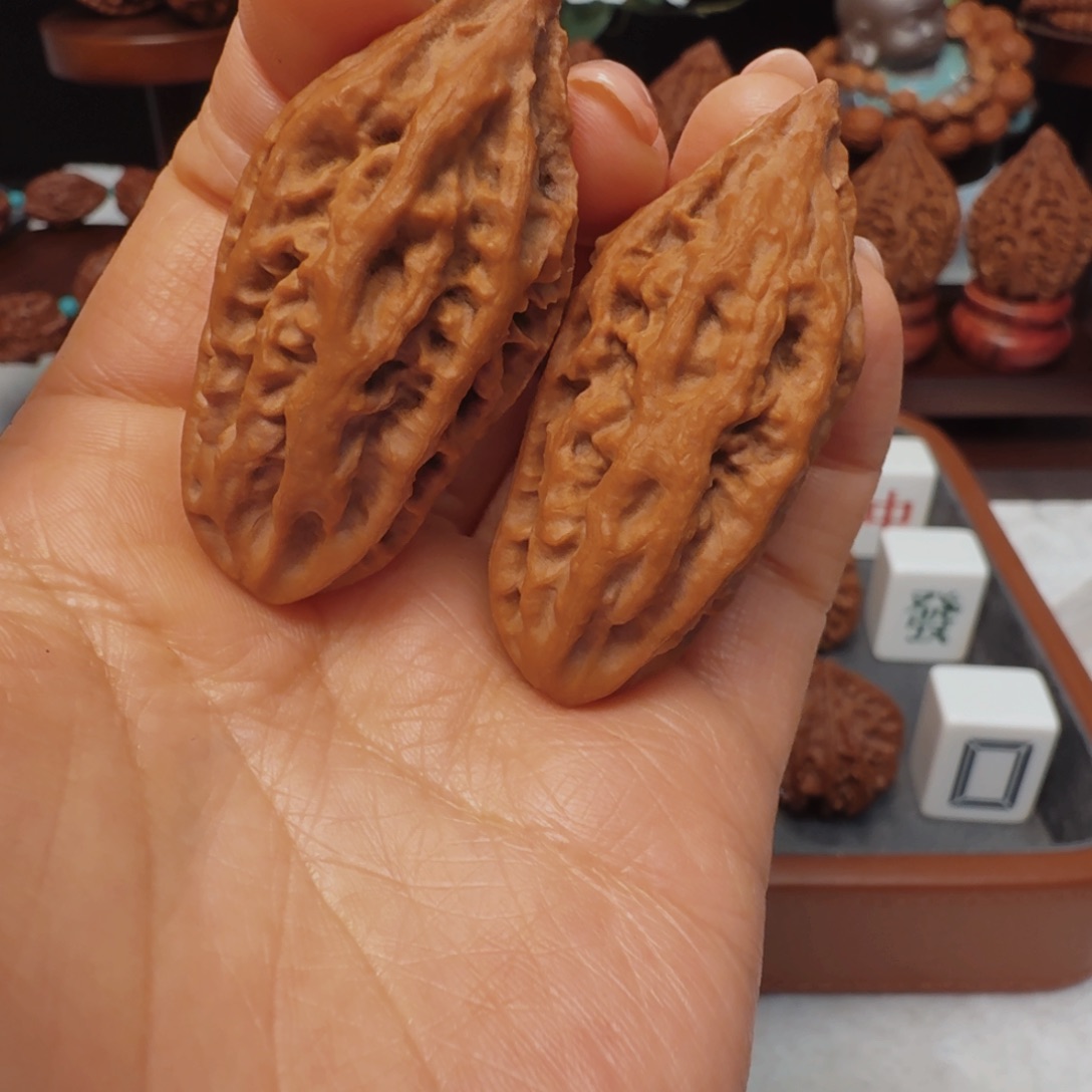 吊坠文玩核桃～小柳叶