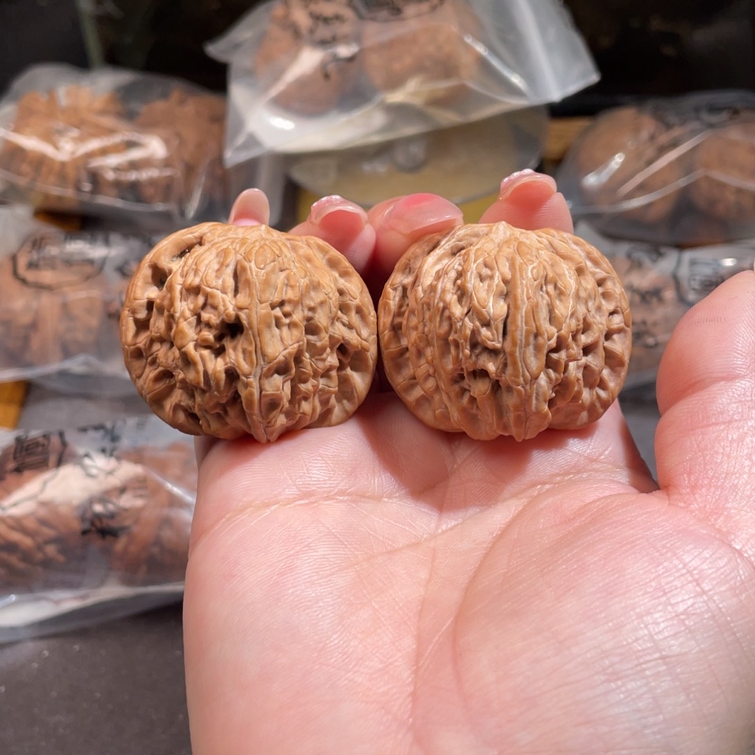 文玩核桃吊坠40磨盘