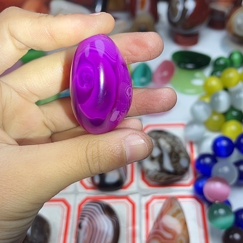 玛瑙/玉髓颈饰未镶嵌