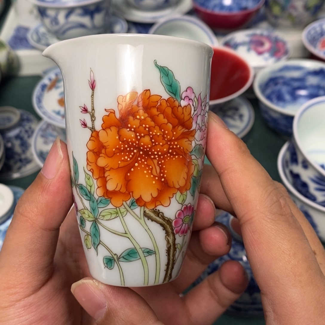 景德镇景德镇当代工艺品120毫升