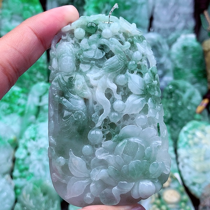 翡翠吊坠(不含链)未镶嵌