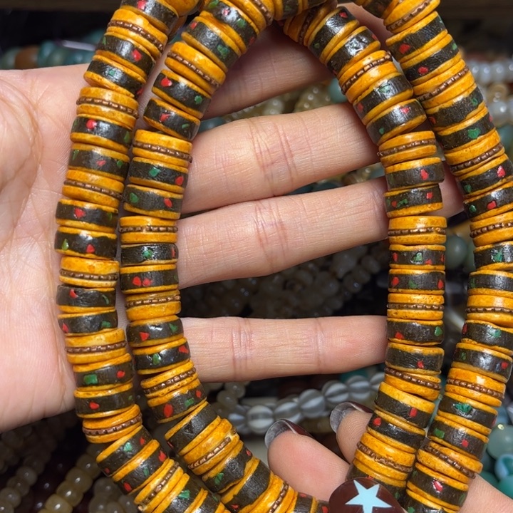 玻璃颈饰3813福利一条