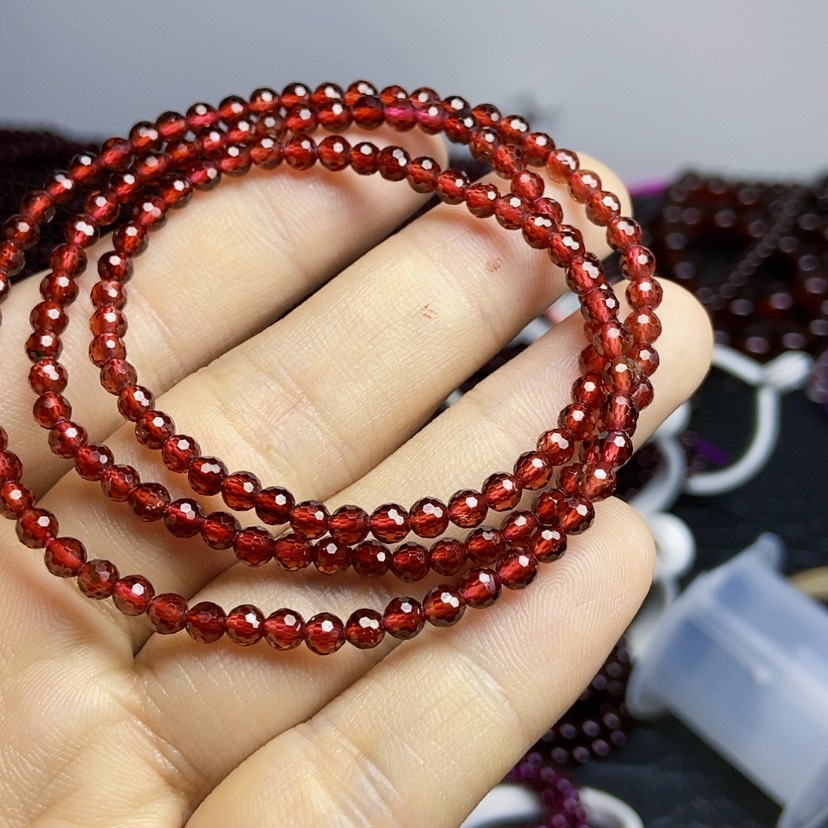 【闪购商品】石榴石手链未镶嵌4毫米