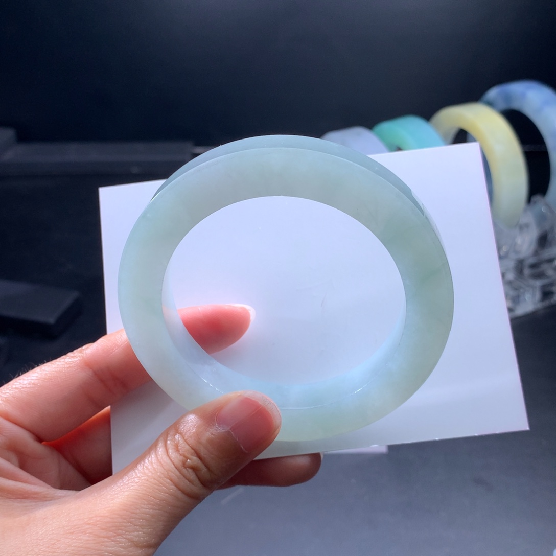 定制翡翠手镯未镶嵌