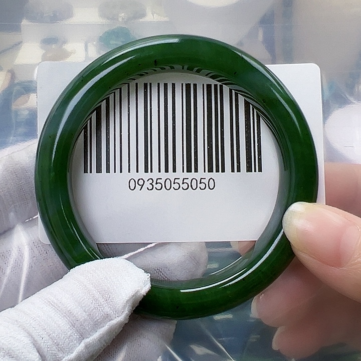 @****和田玉未镶嵌手镯56