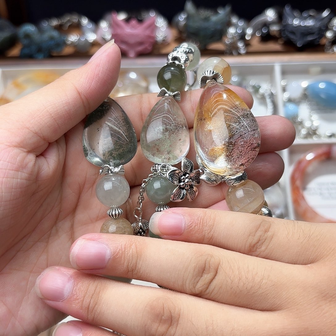 小****水晶手串合金水晶