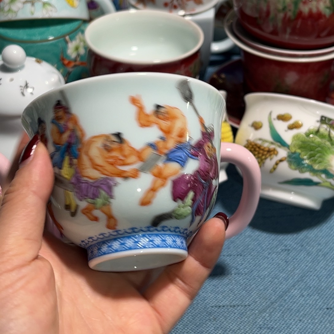 景德镇陶瓷手工手绘