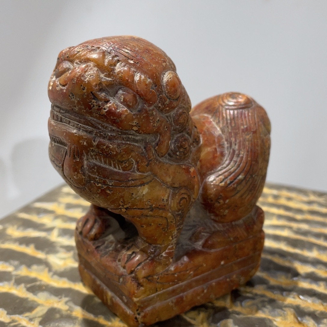 雲***玉混纺落地款精品，不包邮的。。。