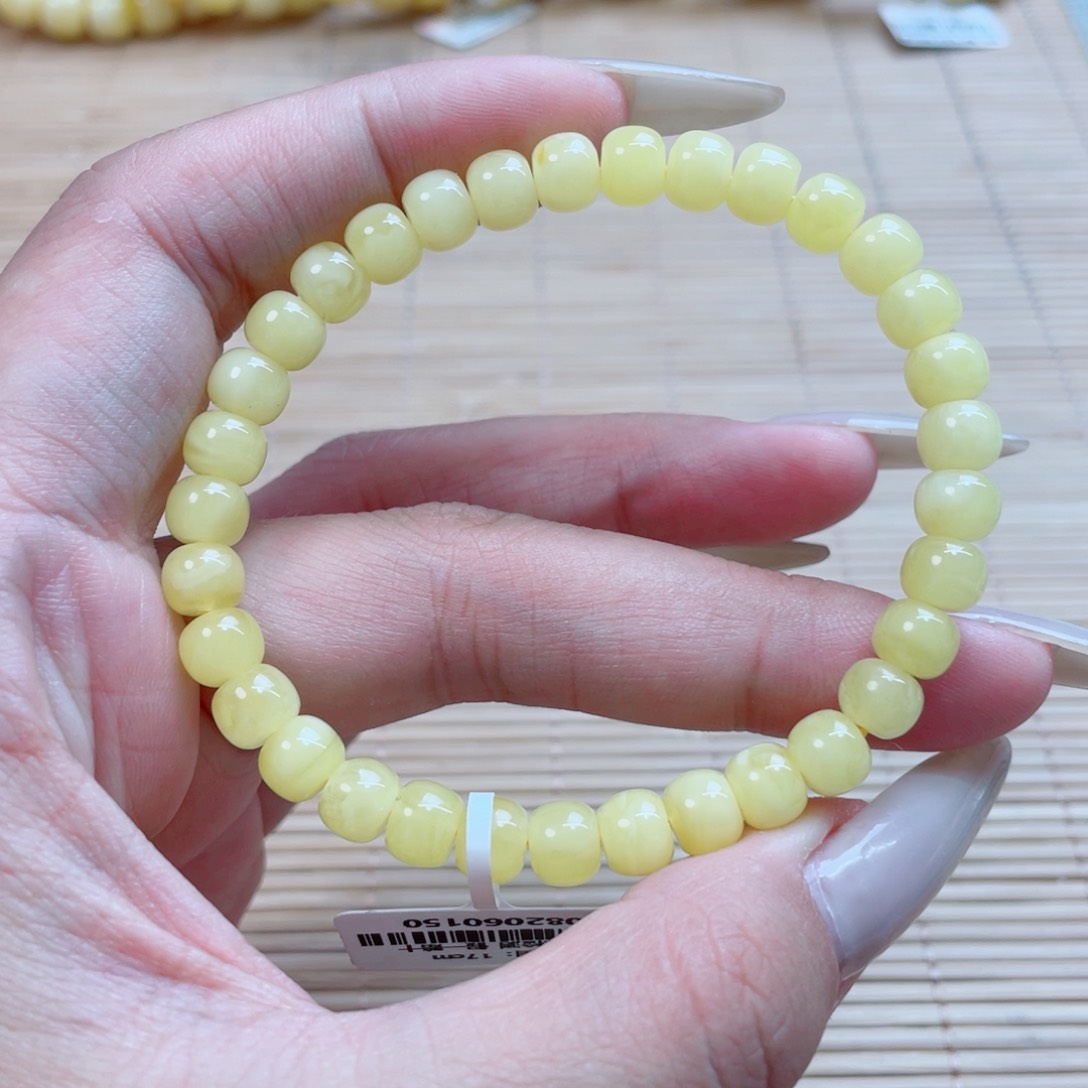 未镶嵌蜜蜡裸石蜜蜡50