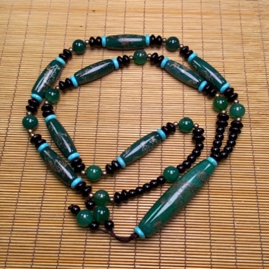 玛瑙/玉髓颈饰未镶嵌