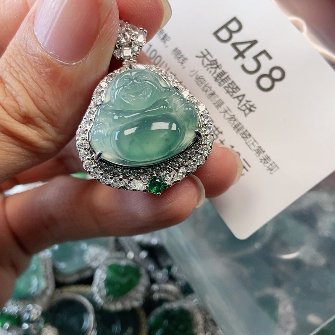 【闪购商品】翡翠吊坠(不含链)未镶嵌