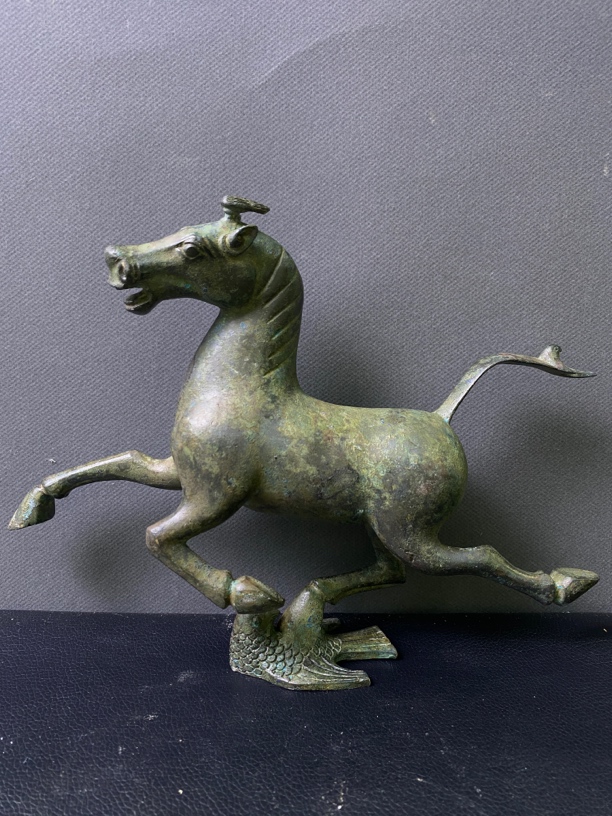 杭龙青铜器马踏飞燕桌面/家具摆件节日礼品文玩收藏品