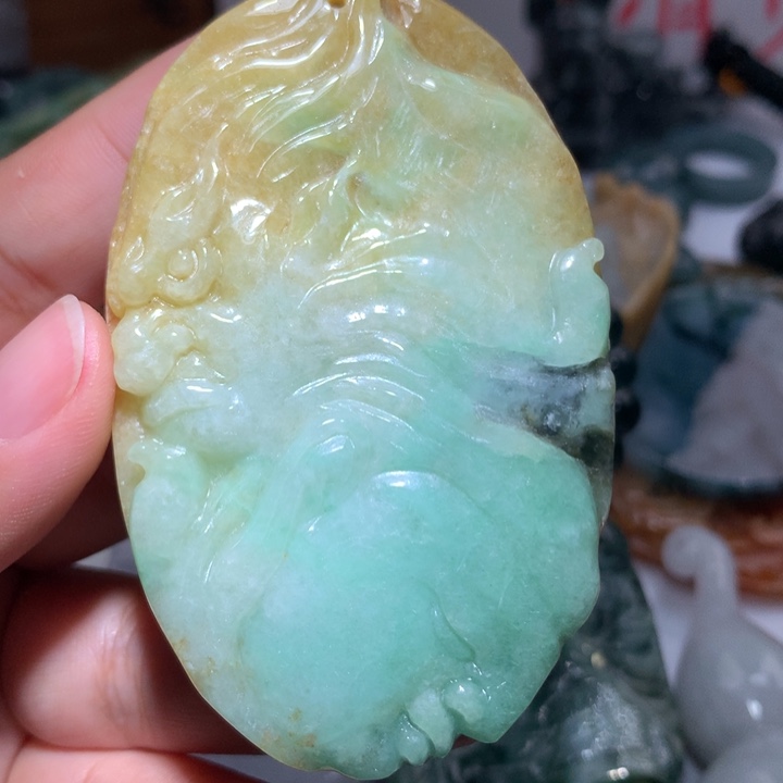 翡翠未镶嵌颈饰保真天然A货翡翠