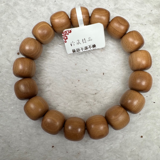 印度红肉迈索尔老山檀香沉水1.2×1.3×17颗老料顺纹奶香味老型单圈