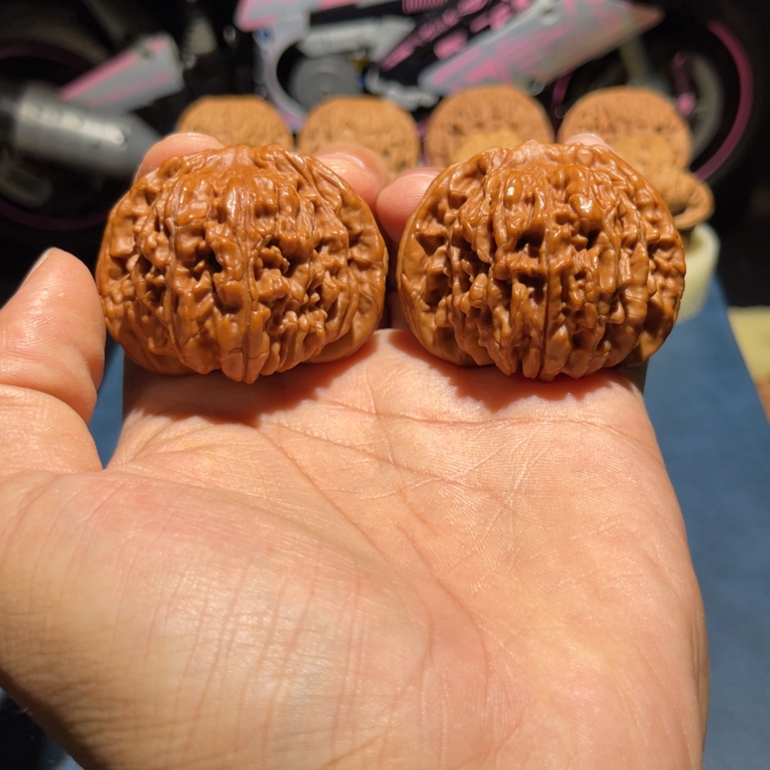 文玩核桃吊坠50全品四座楼