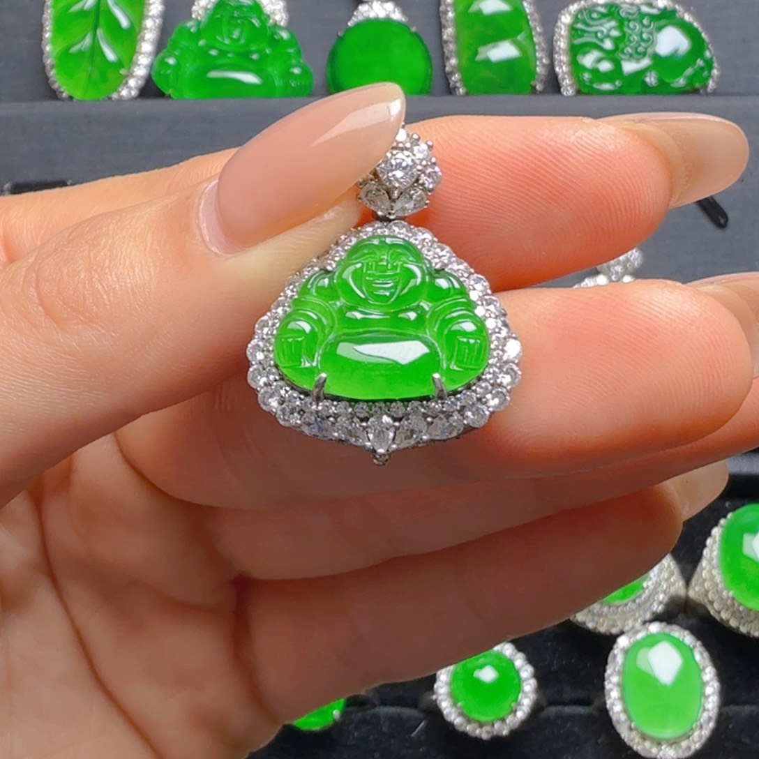 颈饰银S925镶嵌翡翠