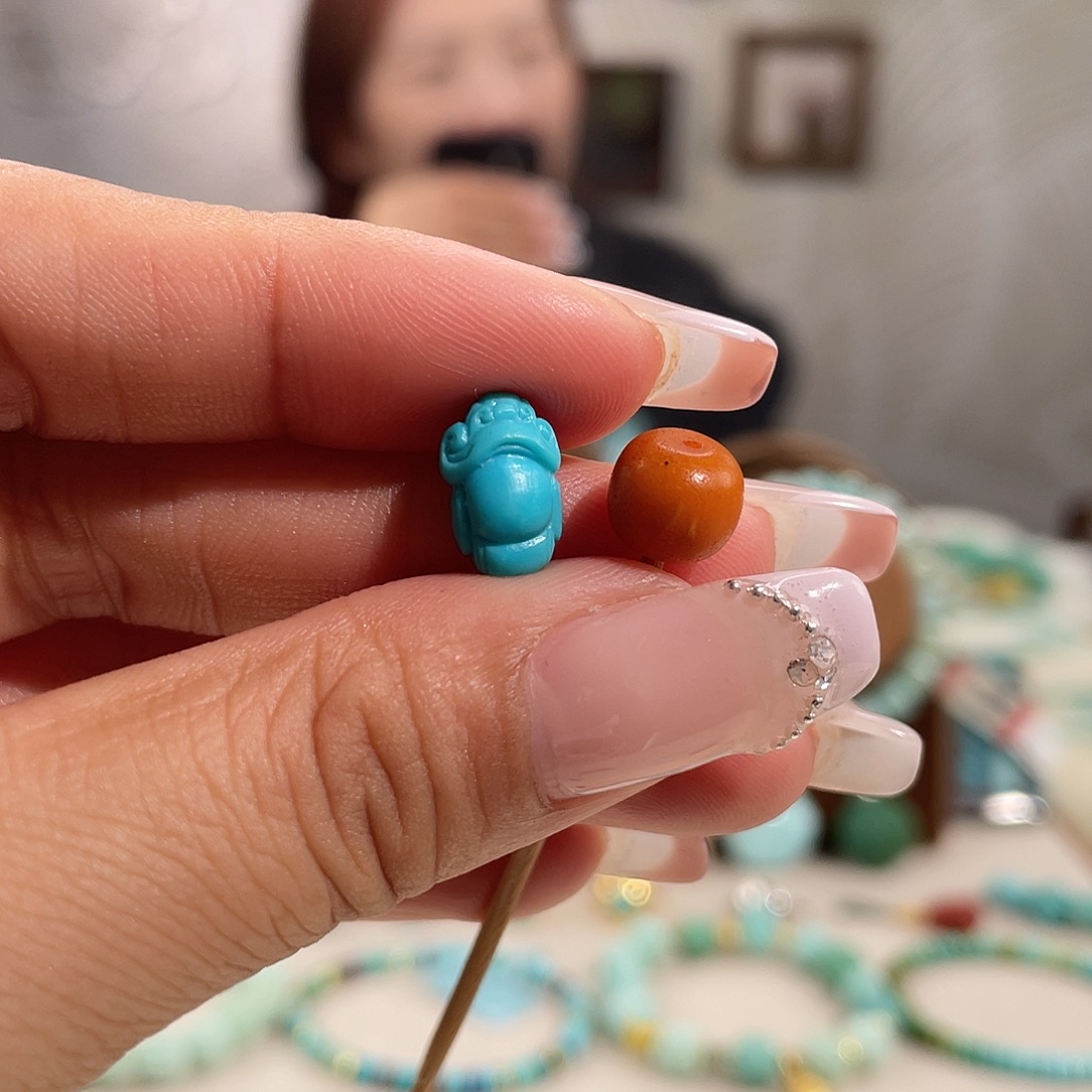 蜜蜡未镶嵌裸石财神爷