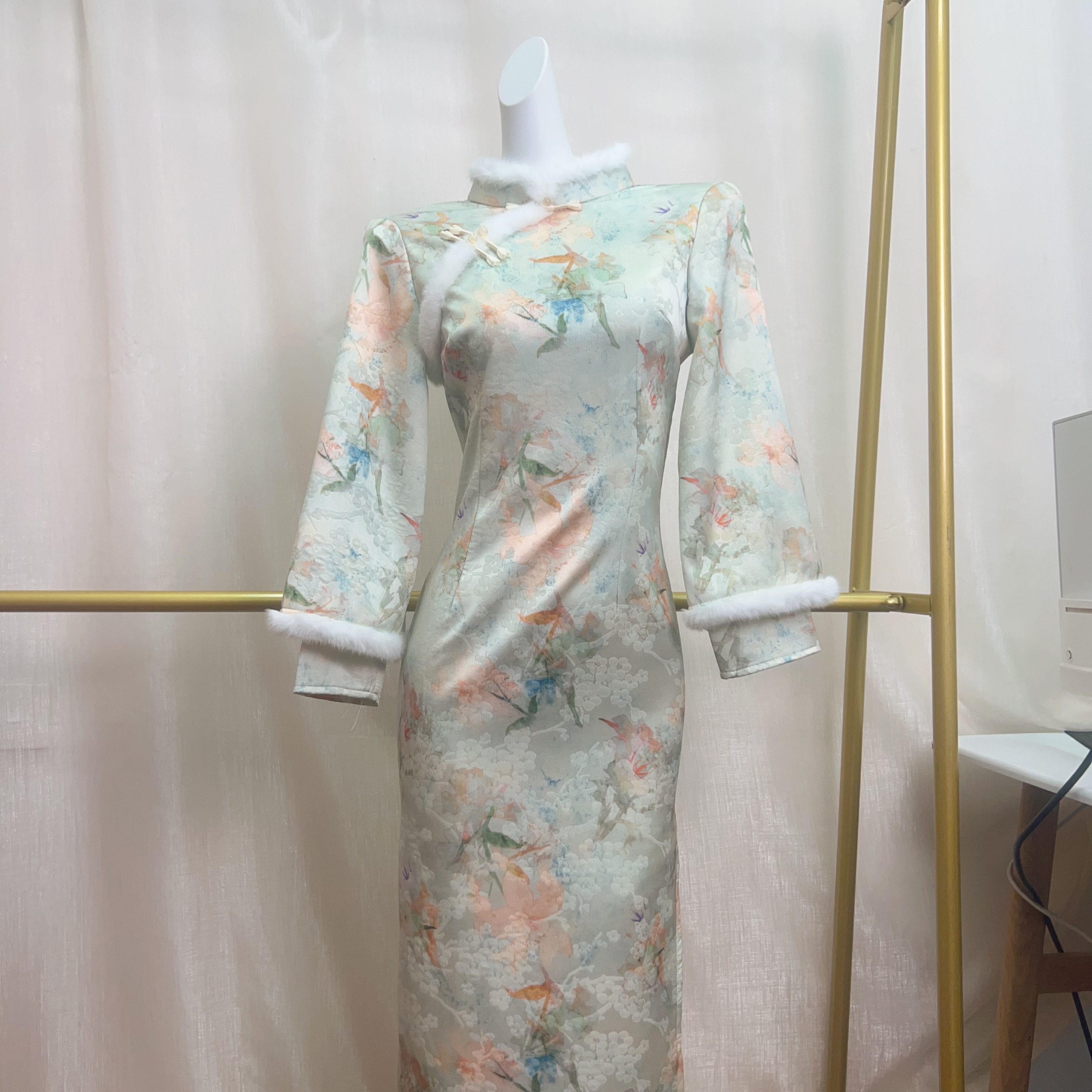 V-3287 府上小千金 云锦 加绒新中式秋冬年轻款改良旗袍120cm长款