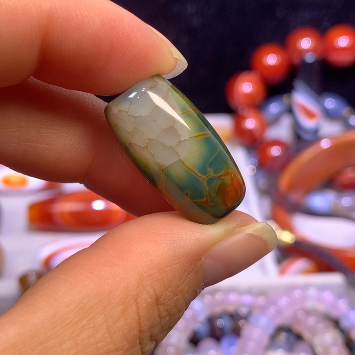 未镶嵌玛瑙/玉髓珠宝奇石