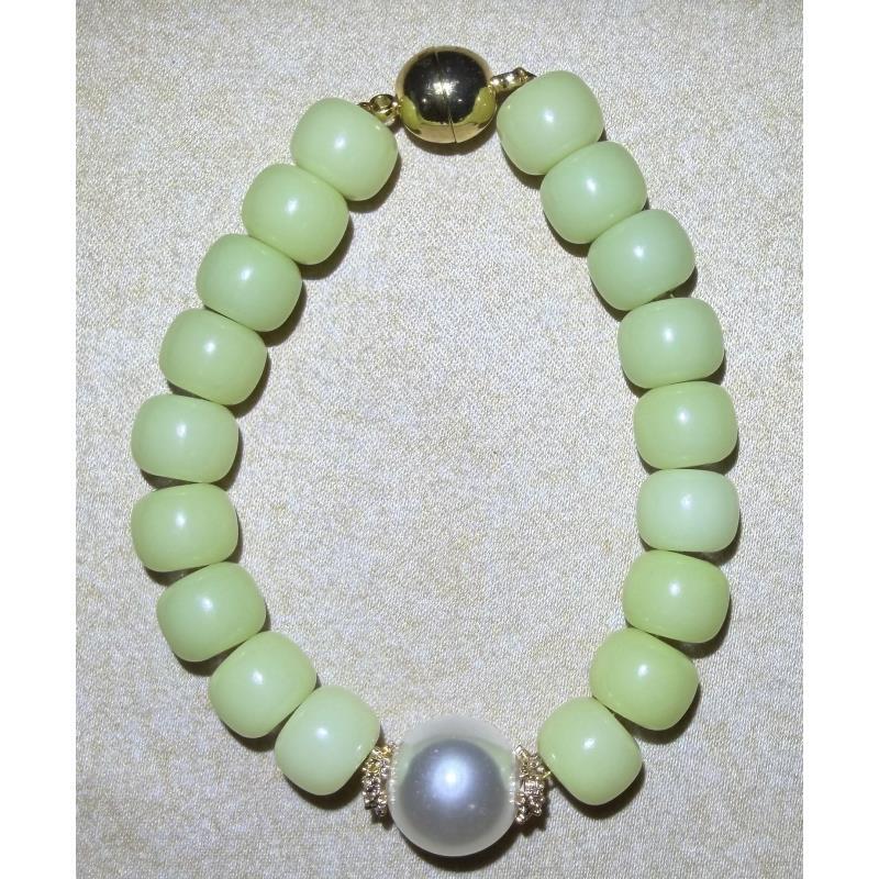 JG0081-青柠绿菩提8*1.0+18颗