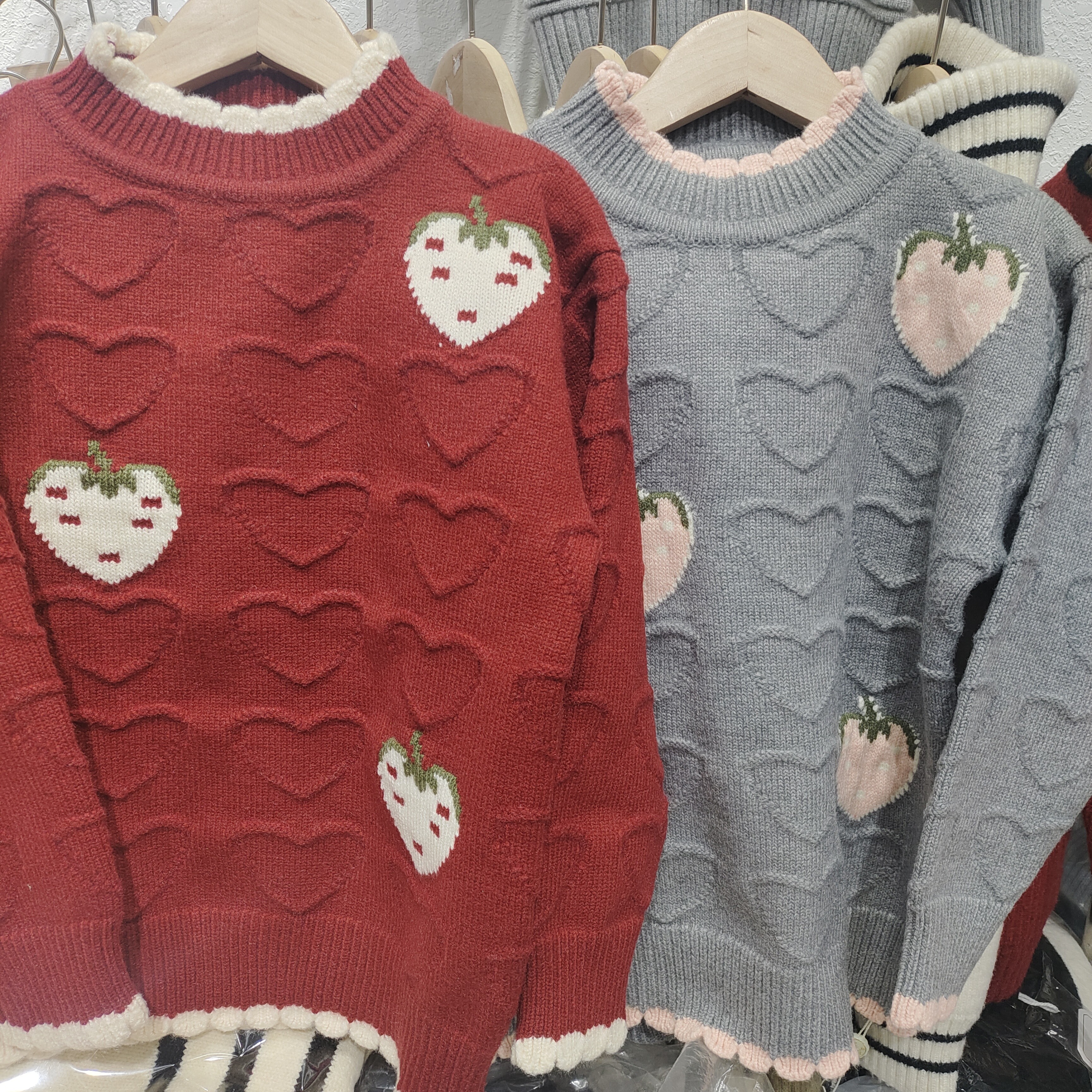 【新款加厚草莓】女童秋冬针织毛衣亲子款洋气加厚