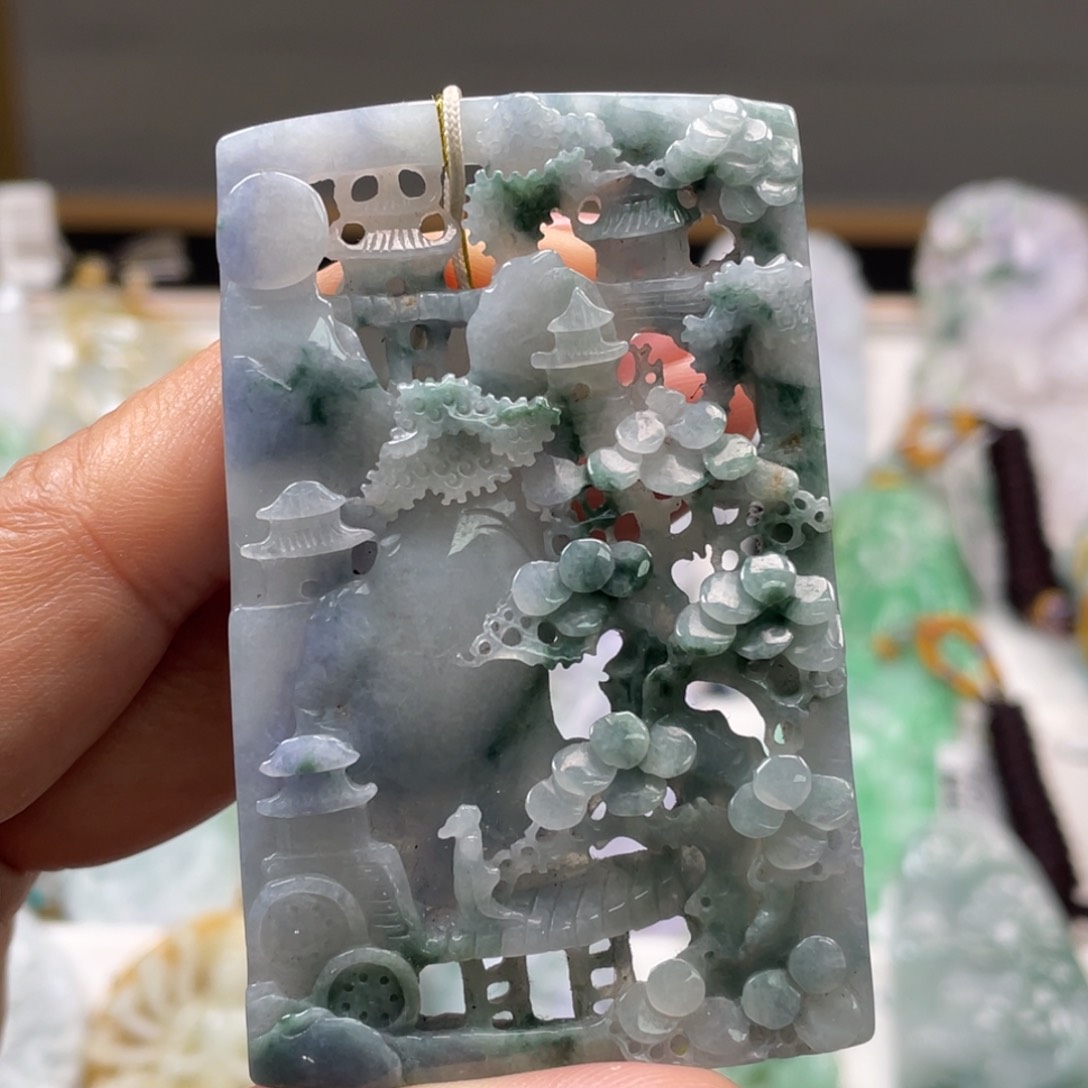 翡翠吊坠(不含链)未镶嵌