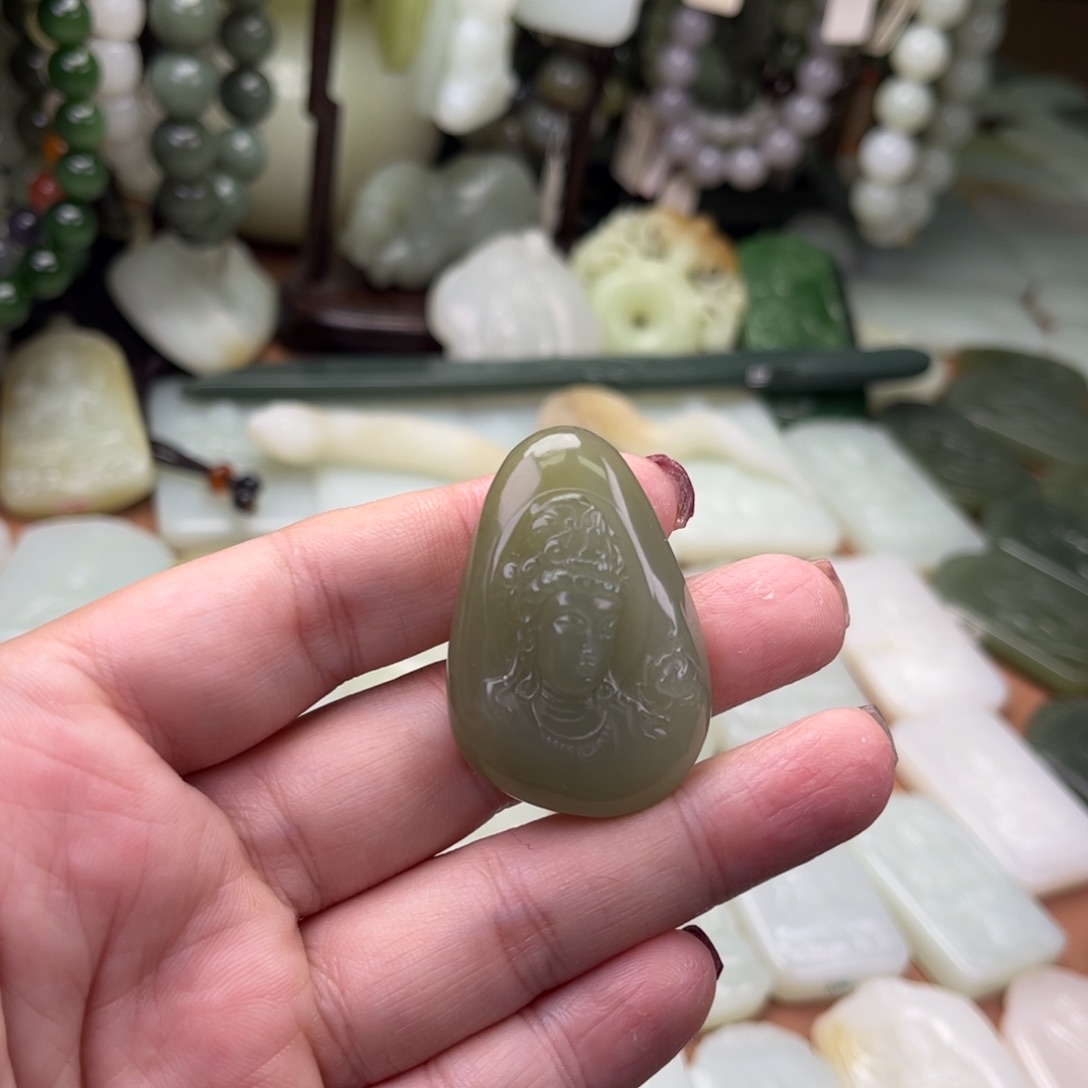 和田玉未镶嵌吊坠(不含链)