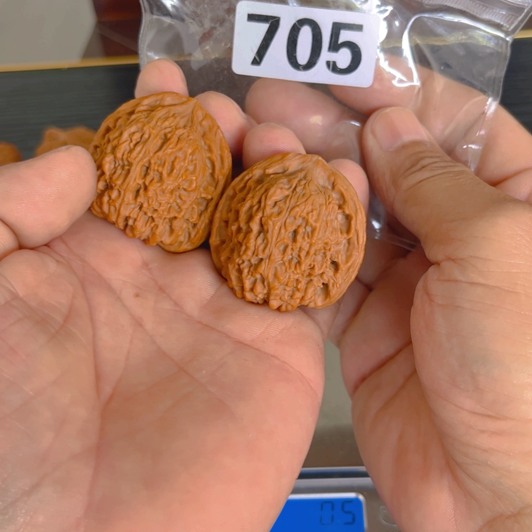 文玩核桃吊坠南疆石尺寸40