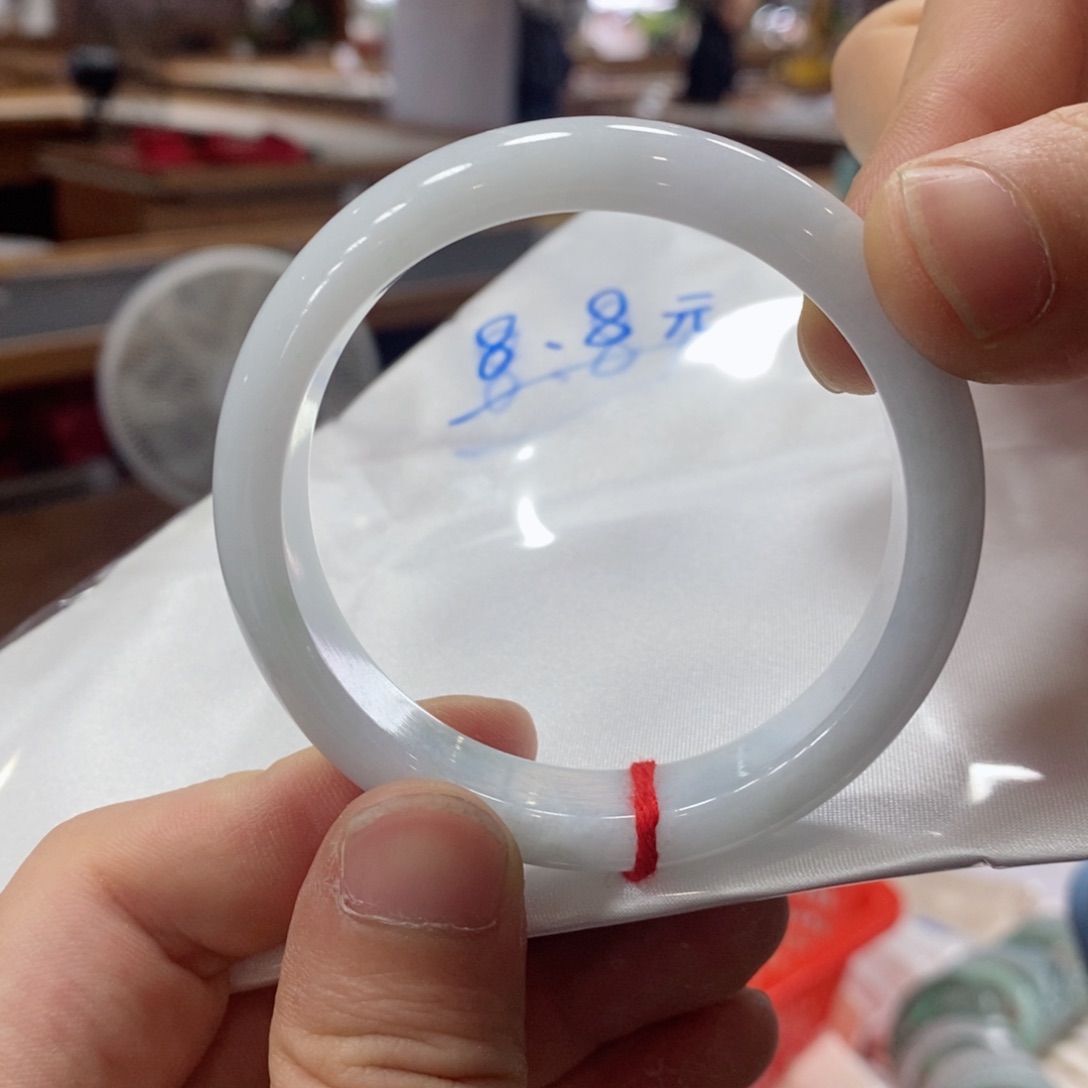 未镶嵌手镯翡翠@*鹿翡翠