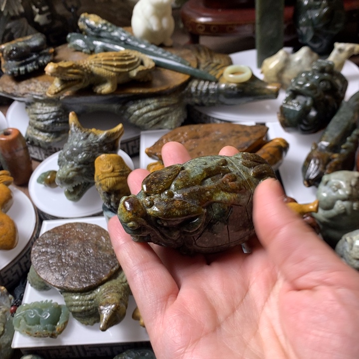 岫岩河磨玉（透闪石质玉）手链未镶嵌