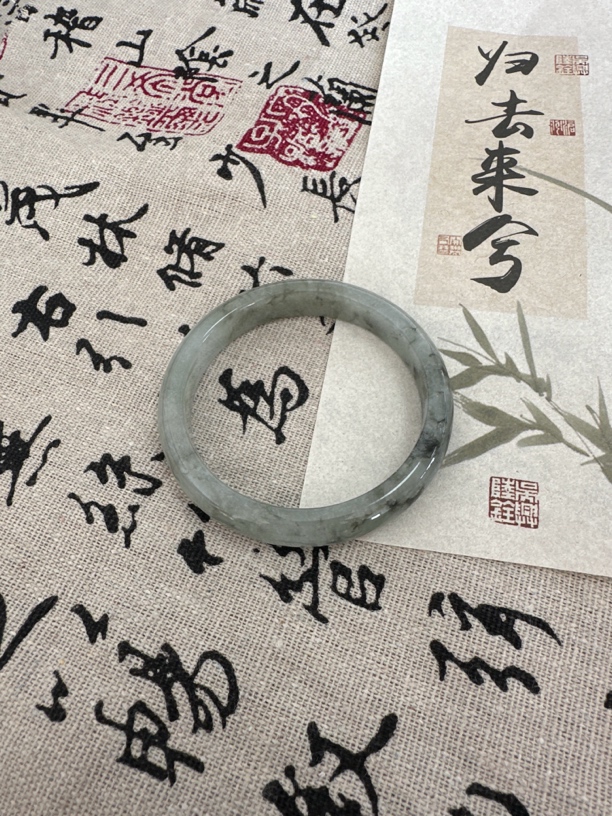 T1317 五三加飘花缅甸翡翠手鐲