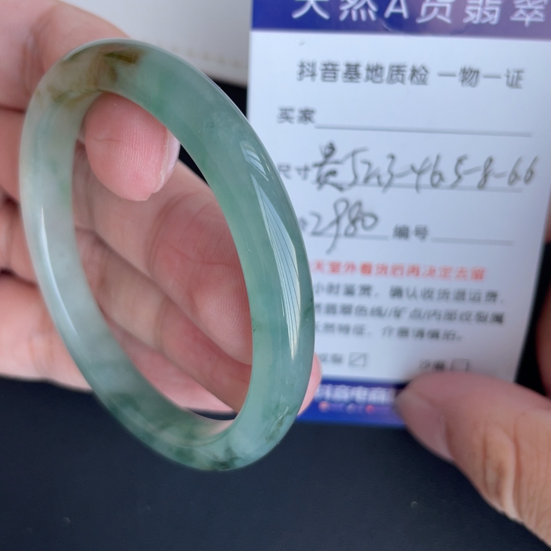 翡翠未镶嵌手镯翡翠